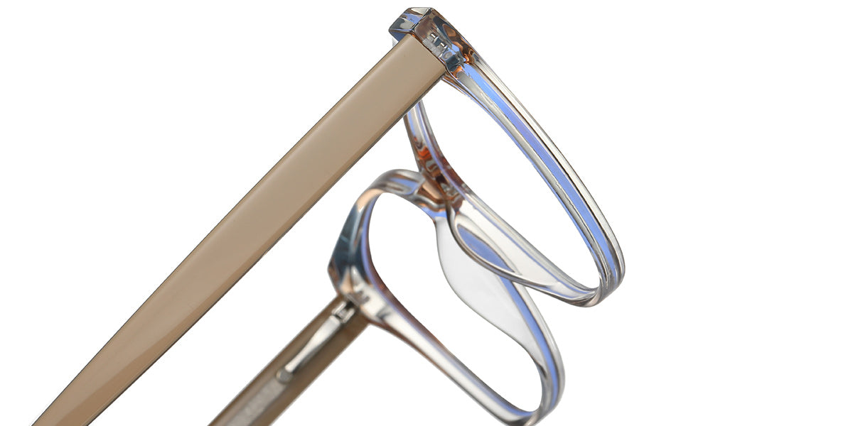 Beauty Class Eyewear