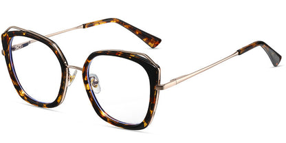 Glowing Beauty Eyewear